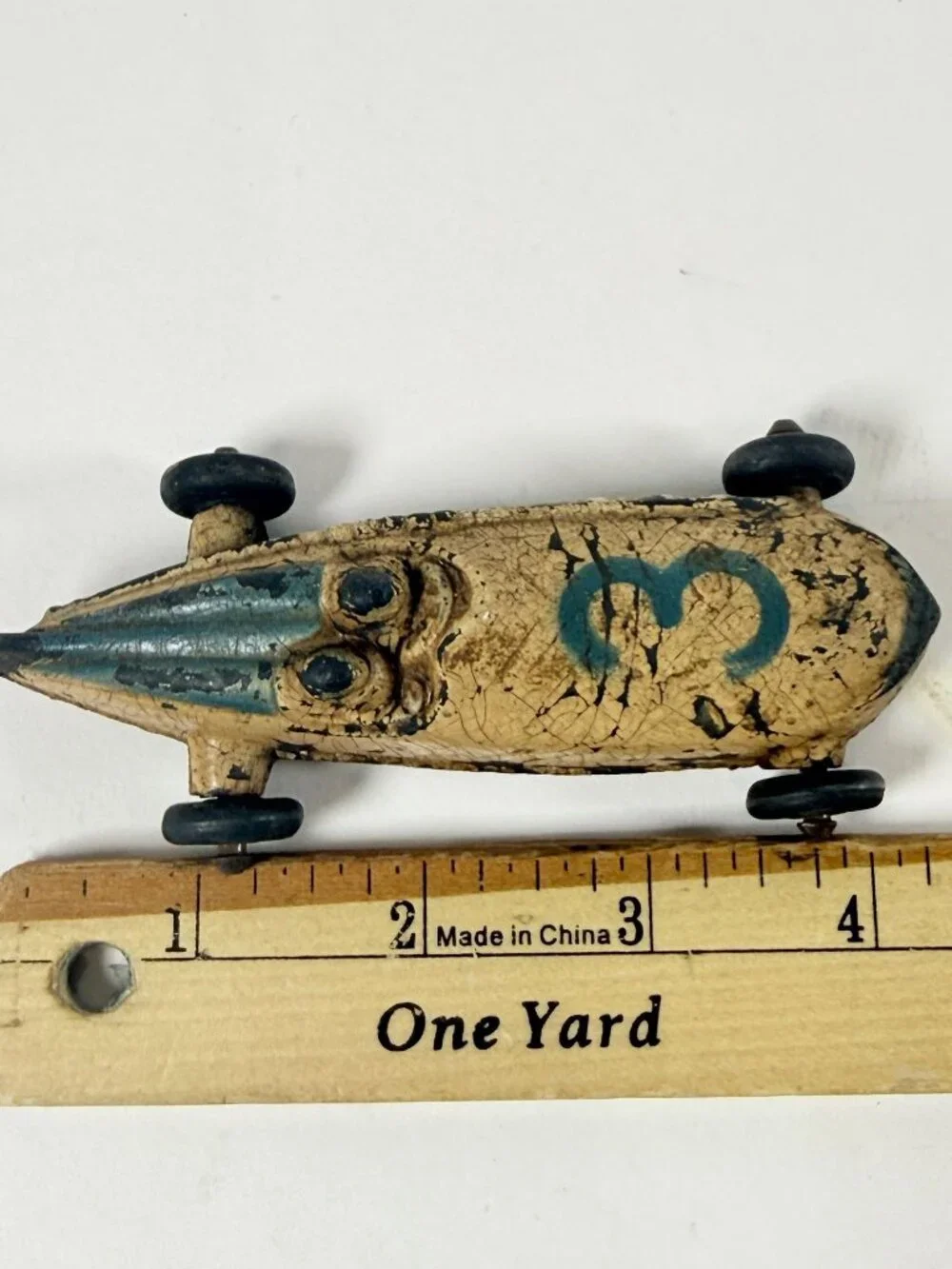 Vintage 1930s Sun Rubber Boat Tail Race Car Vintage Original Tires Display Toy C